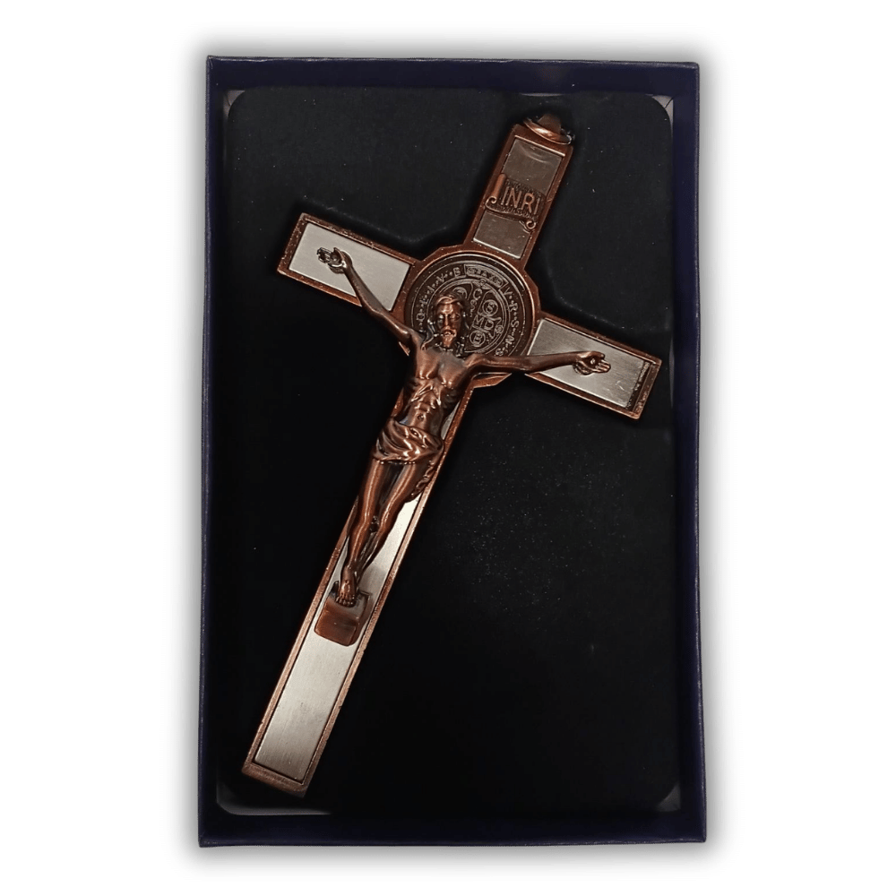 Metal Wall Crucifix: 17cm