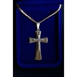 Cross 6cm Silver, layered w 2 gold crosses and Chain