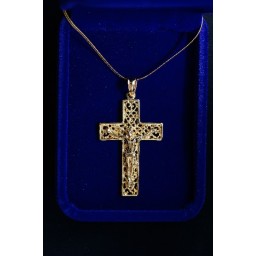 Crucifix Large Gold, Filigree, Square Ends and Chain